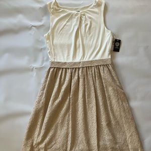 Vince Camuto White and Beige Dress with Lace